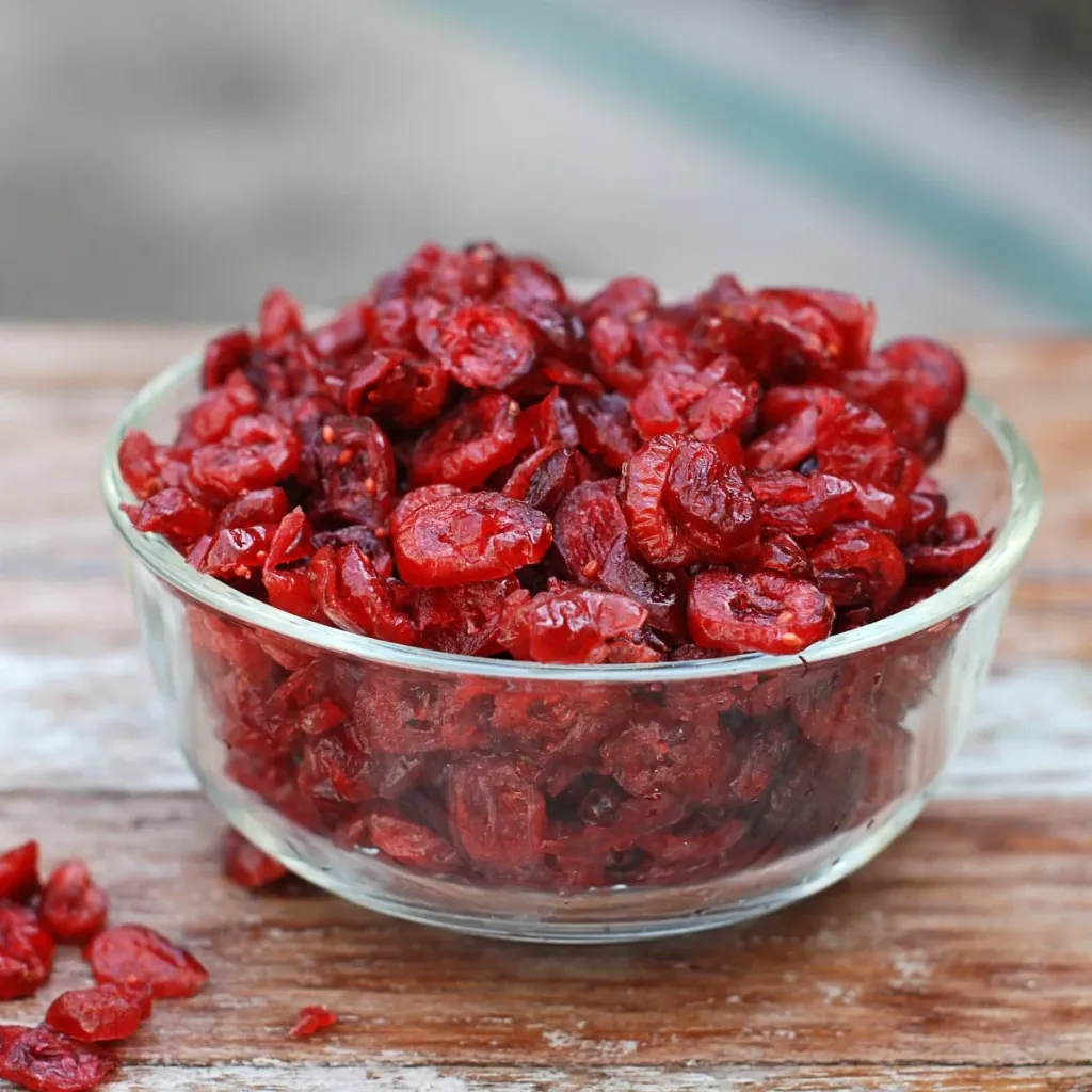 cranberry-dried-856553.webp